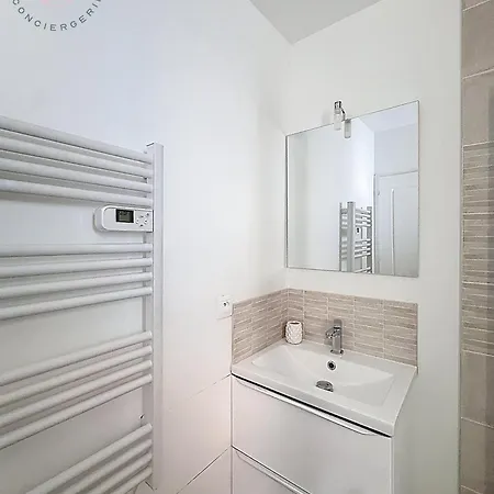 Les 5 Du Chateau - Piscine & Jacuzzi Jaktstuga Marquise
