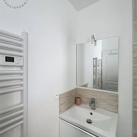 Jaktstuga Les 5 Du Chateau - Piscine & Jacuzzi *
