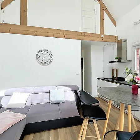 Jaktstuga Les 5 Du Chateau - Piscine & Jacuzzi *