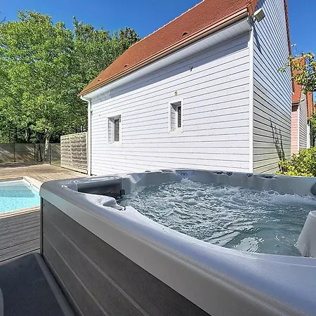 Les 5 Du Chateau - Piscine & Jacuzzi * Marquise