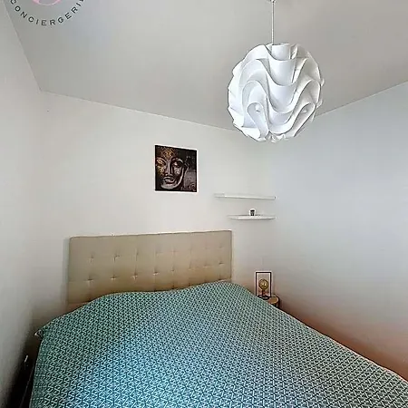 Les 5 Du Chateau - Piscine & Jacuzzi Jaktstuga
